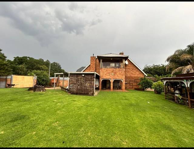 3 BEDROOM HOUSE FOR SALE IN STRUBENVALE